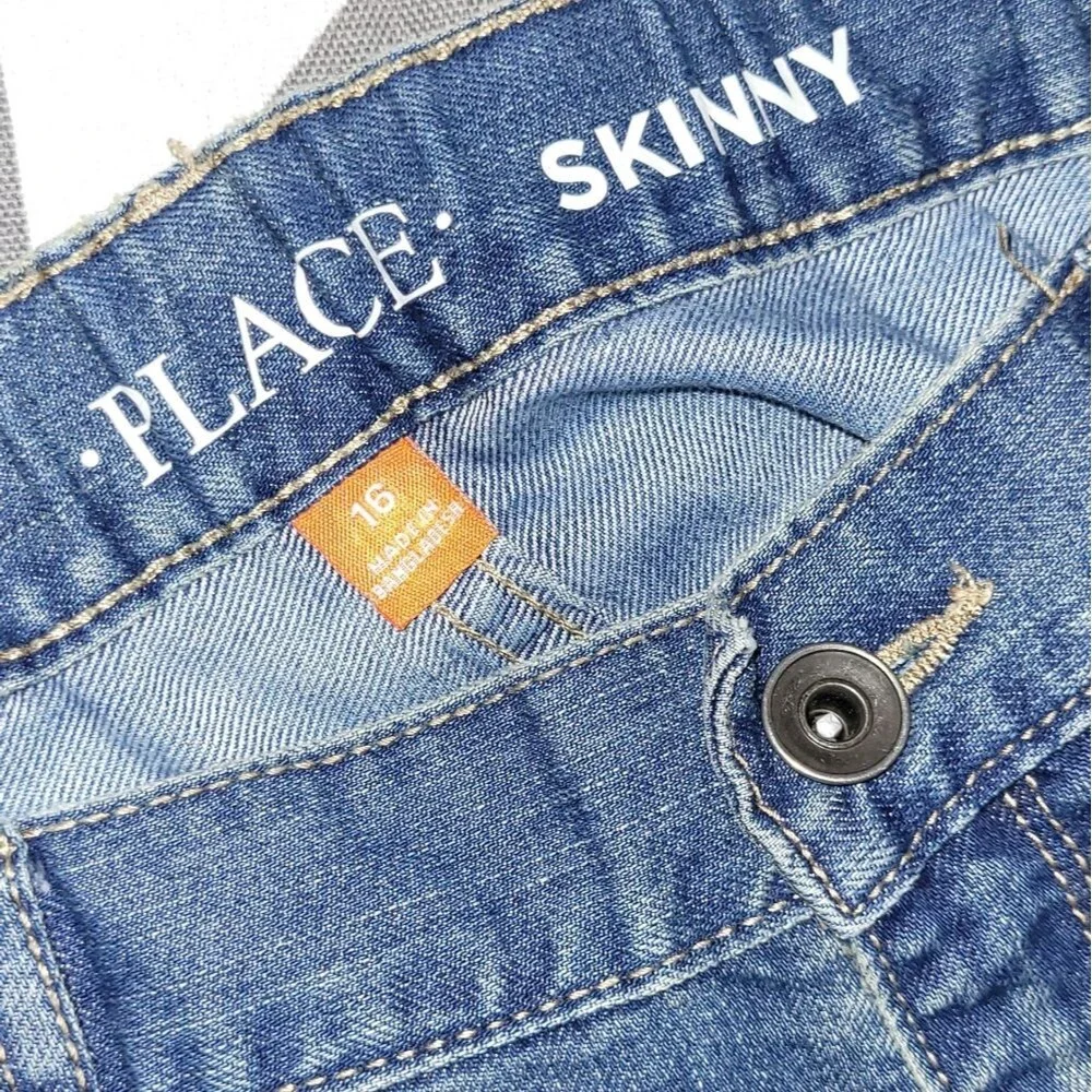 The childrens place boys size 16 Light Medium Stone wash Skinny jeans